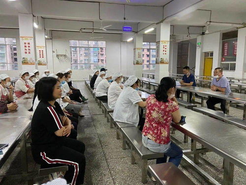 重庆市石柱民族中学校食堂从业人员食品卫生安全培训会圆满举行